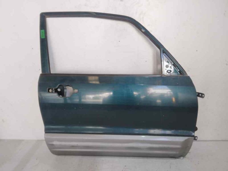 Recambio de puerta delantera derecha para mitsubishi montero (v60/v70) 3.2 di-d cat referencia OEM IAM   