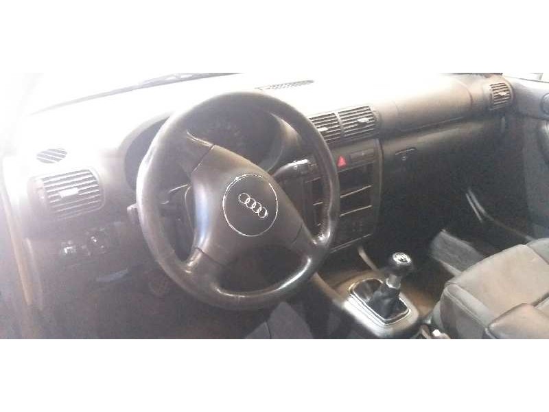audi a3 (8l) del año 2001