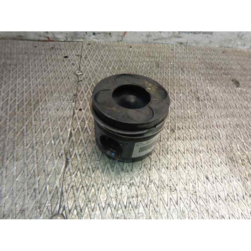 Recambio de piston para bmw serie 3 berlina (e46) 320d referencia OEM IAM   