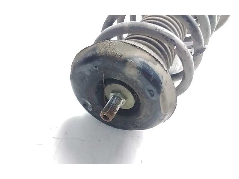 Recambio de amortiguador delantero derecho para peugeot 207 urban referencia OEM IAM 7107  