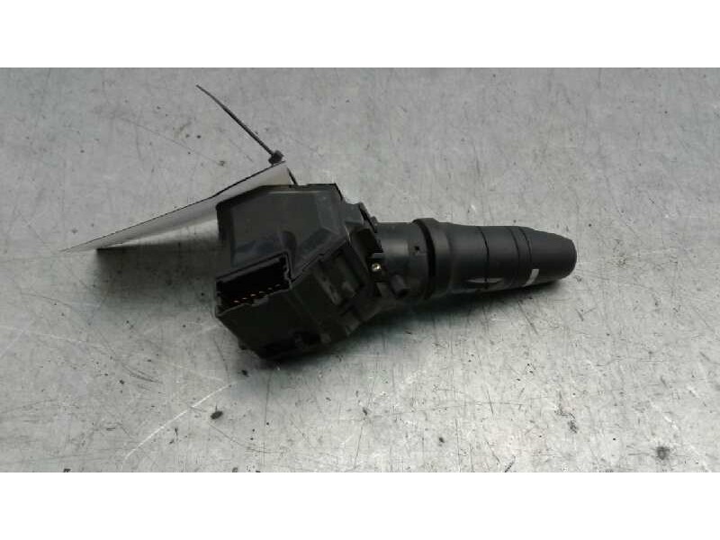 Recambio de mando limpia para nissan primera berlina (p12) acenta referencia OEM IAM 25260AV715  
