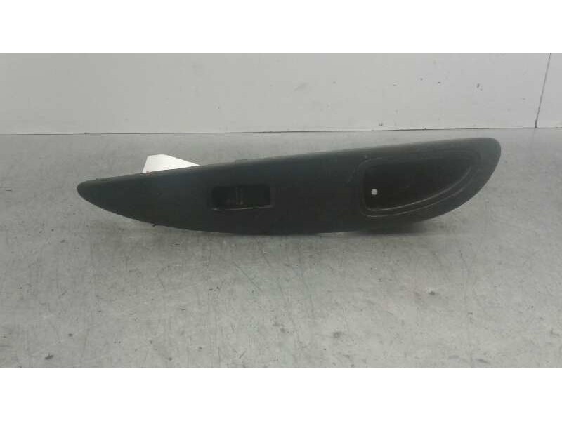 Recambio de mando elevalunas delantero derecho para nissan primera berlina (p12) acenta referencia OEM IAM 25411AV600  