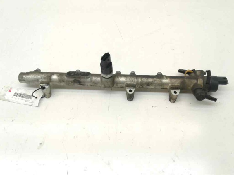 Recambio de rampa inyectora para kia carens 2.0 crdi ex monovolumen referencia OEM IAM 445214026 314002700 