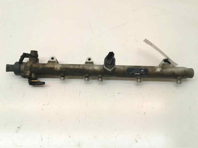 Recambio de rampa inyectora para kia carens 2.0 crdi ex monovolumen referencia OEM IAM 445214026 314002700 