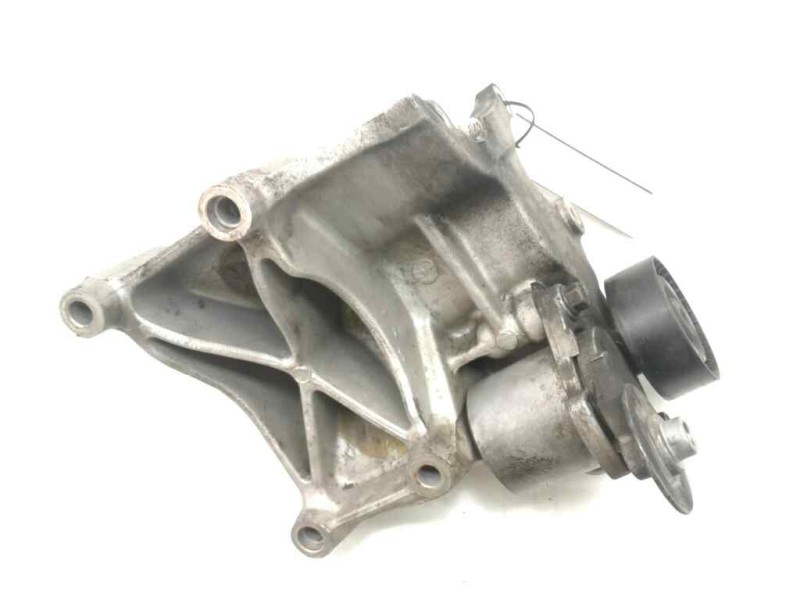 Recambio de soporte alternador para kia carens 2.0 crdi ex monovolumen referencia OEM IAM 2528127  