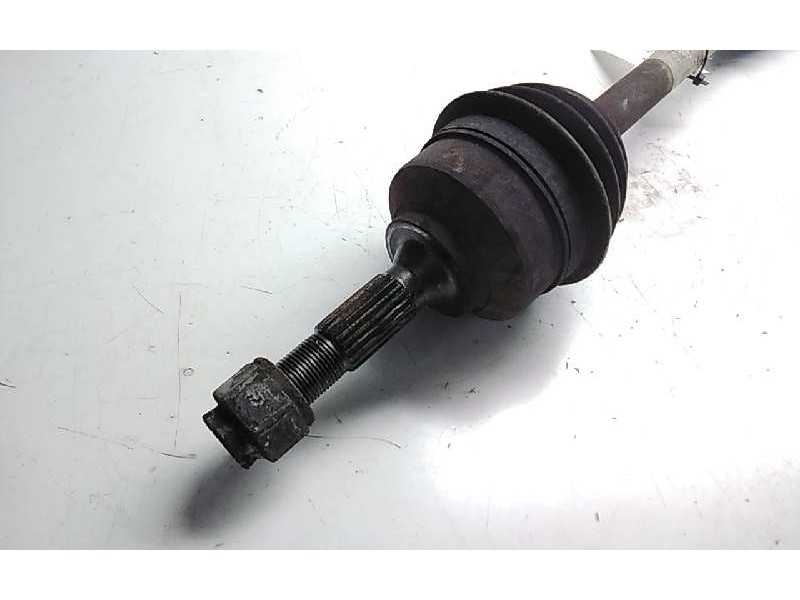 Recambio de transmision delantera izquierda para peugeot 207 urban referencia OEM IAM 3272KW  