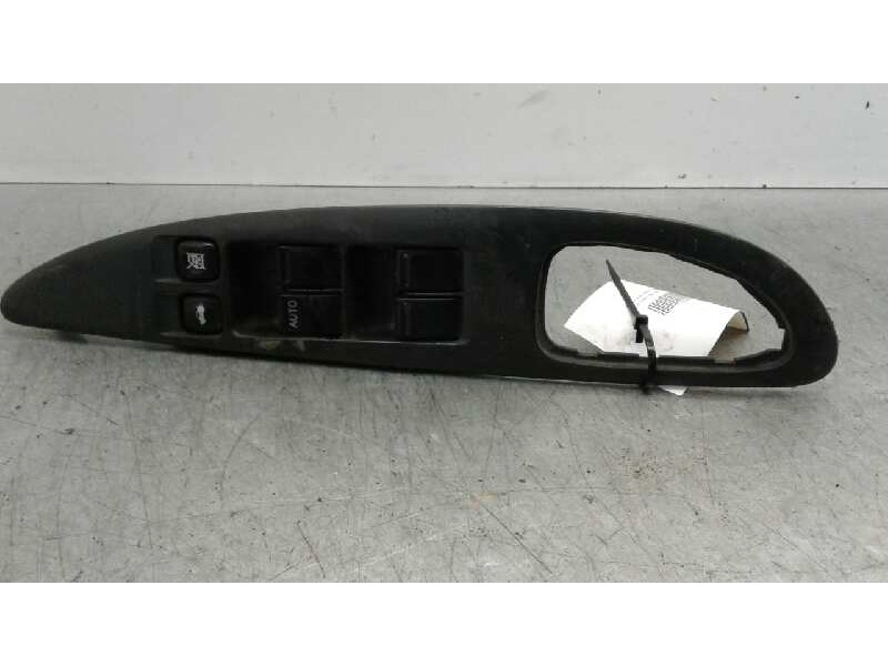 Recambio de mando elevalunas delantero izquierdo para nissan primera berlina (p12) acenta referencia OEM IAM 2540AV640  