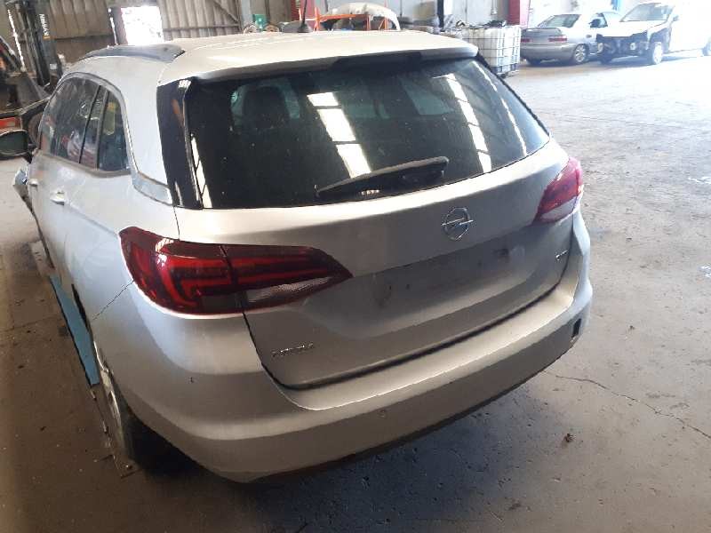 opel astra k sports tourer del año 2018