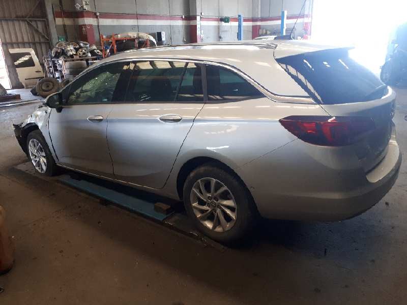 opel astra k sports tourer del año 2018