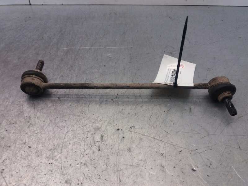 Recambio de bieleta estabilizadora delantera izquierda para nissan primastar (x..) 2.0 dci diesel referencia OEM IAM   