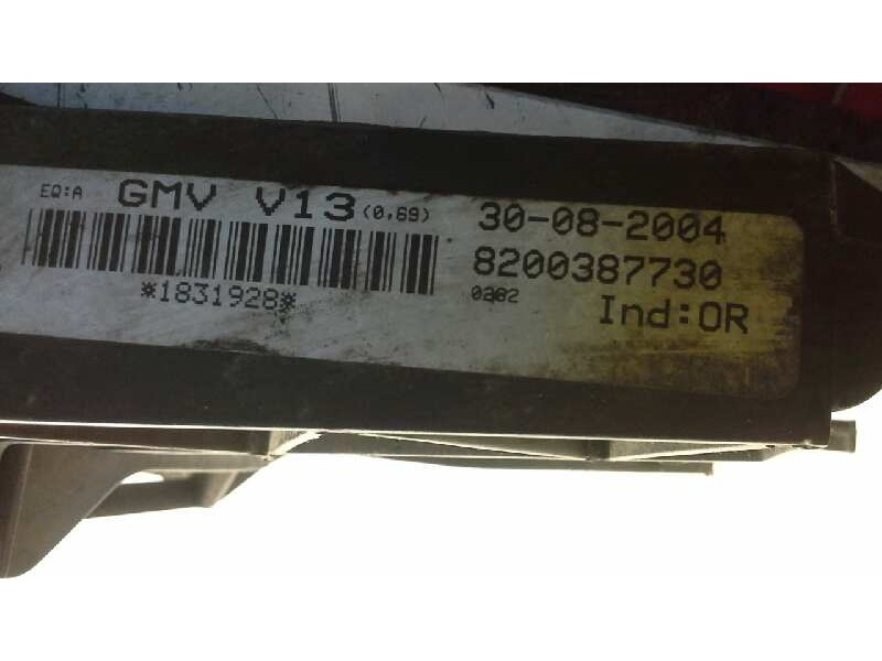 Recambio de electroventilador para renault espace iv (jk0) 2.2 dci turbodiesel referencia OEM IAM 8200387730  