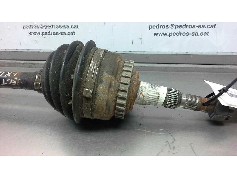 Recambio de transmision delantera derecha para opel vectra b berlina 1.8 16v cat referencia OEM IAM   