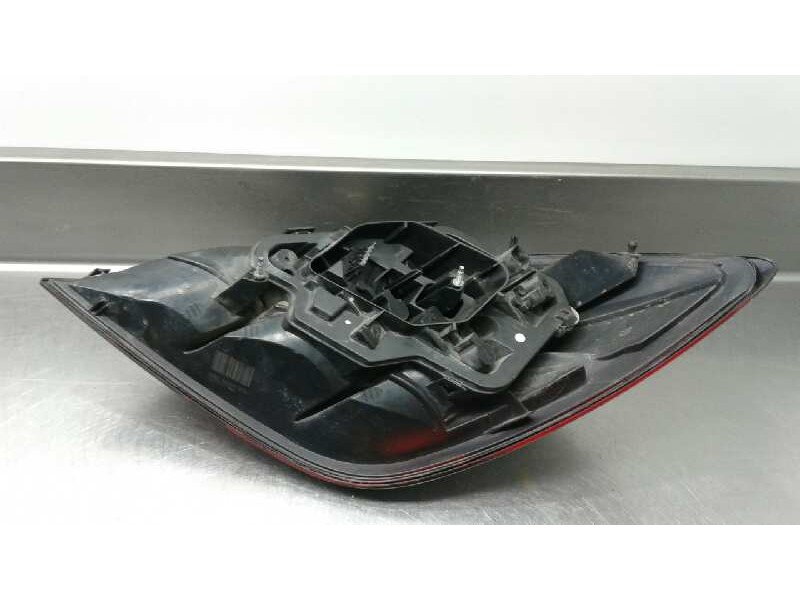 Recambio de piloto trasero izquierdo para opel astra gtc sport referencia OEM IAM   