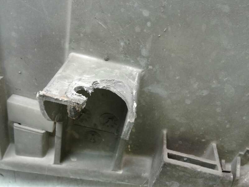 Recambio de faro derecho para renault 21 berlina (b/l48) txe referencia OEM IAM 7701034137  