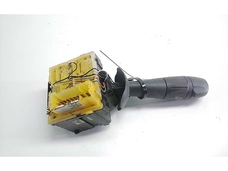 Recambio de mando limpia para renault clio iv limited referencia OEM IAM E10670323  