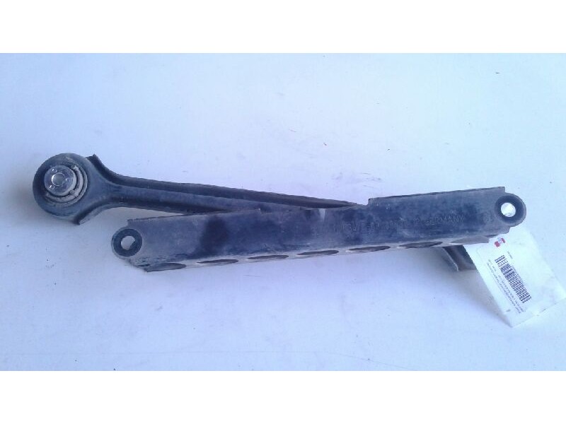 Recambio de brazo suspension inferior trasero derecho para bmw serie 1 berlina (e81/e87) 118d referencia OEM IAM 33326777980  
