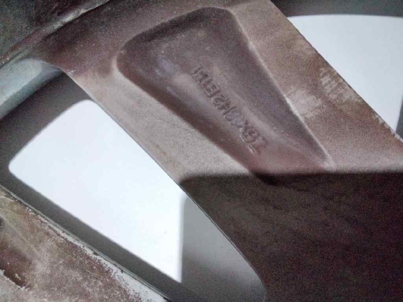 Recambio de llanta aluminio para volkswagen scirocco (137) 2.0 tsi (147kw) referencia OEM IAM 185TORNILLOS ET51 