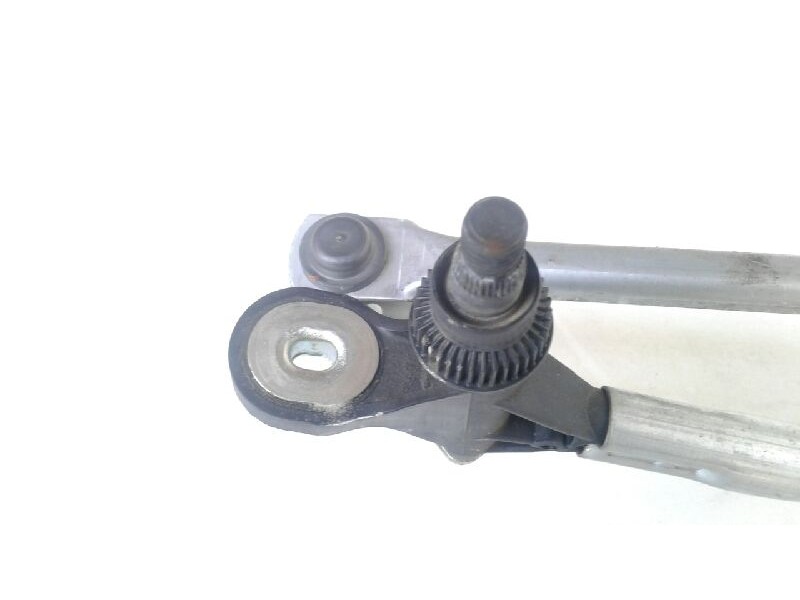 Recambio de motor limpia delantero para bmw serie 1 berlina (e81/e87) 118d referencia OEM IAM 40487112V  