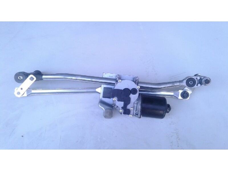 Recambio de motor limpia delantero para bmw serie 1 berlina (e81/e87) 118d referencia OEM IAM 40487112V  