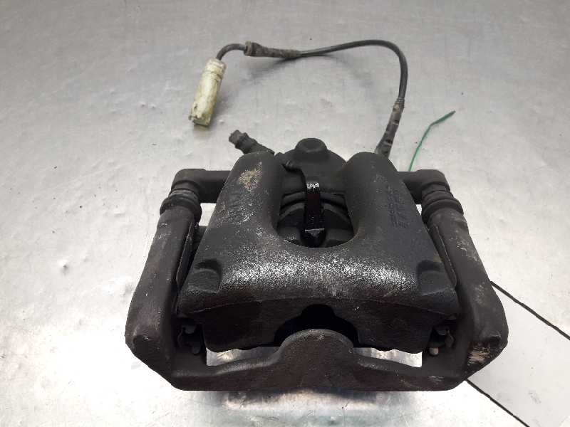 Recambio de pinza freno delantera izquierda para bmw serie 1 berlina (e81/e87) 118d referencia OEM IAM 34116774681  