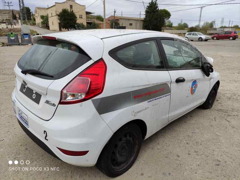 ford fiesta (ccn) del año 2015
