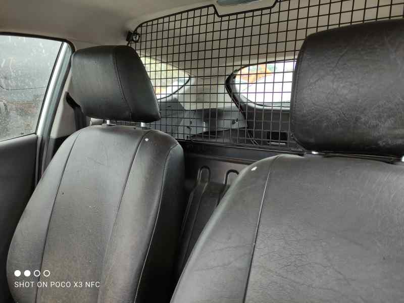 ford fiesta (ccn) del año 2015