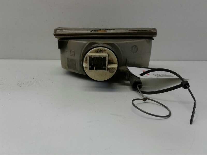 Recambio de piloto delantero derecho para renault 21 berlina (b/l48) gtd referencia OEM IAM 7701032024  