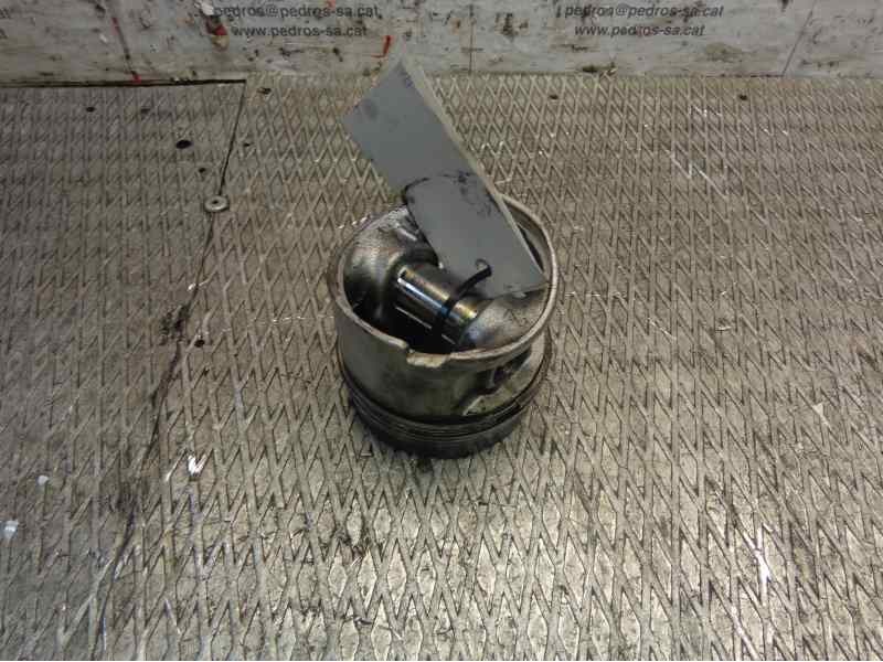 Recambio de piston para nissan serena (c23m) 2.0 diesel referencia OEM IAM   