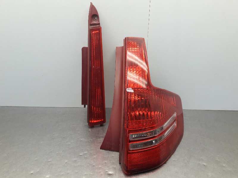 Recambio de piloto trasero derecho para citroen c4 berlina collection referencia OEM IAM 6351T8  