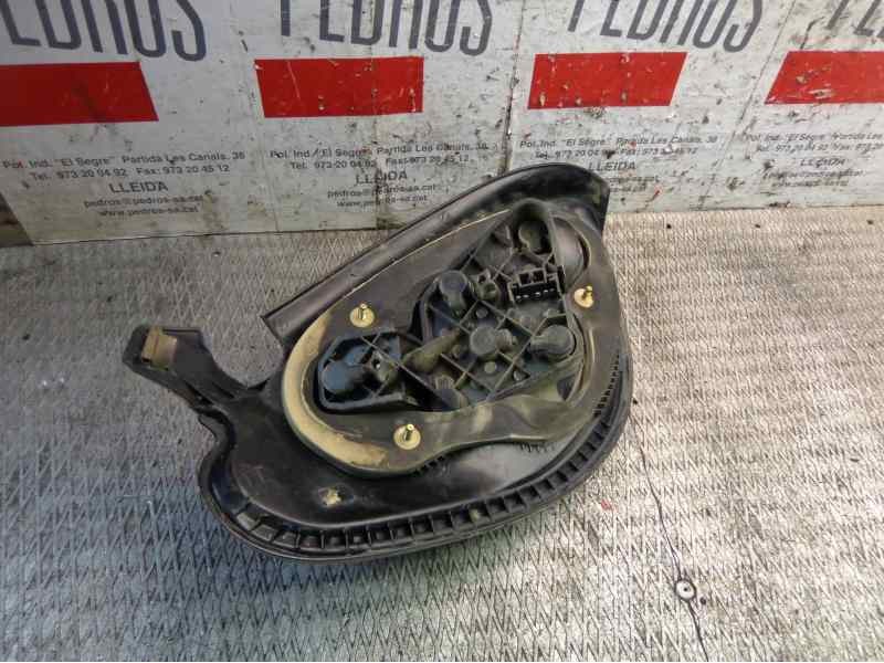 Recambio de piloto trasero derecho para fiat bravo (182) jtd 105 / 100 gt referencia OEM IAM 0046538352  