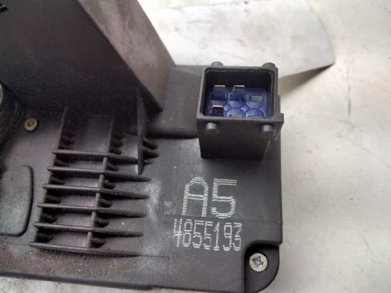 Recambio de cerradura puerta trasera izquierda para saab 9-5 familiar 2.0 t vector referencia OEM IAM A54855193  