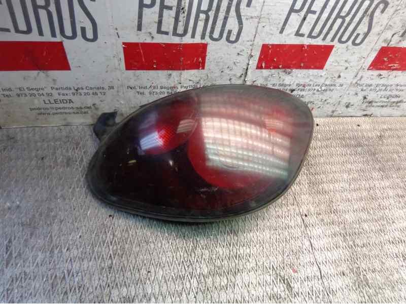 Recambio de piloto trasero izquierdo para fiat bravo (182) jtd 105 / 100 gt referencia OEM IAM 0046538353  