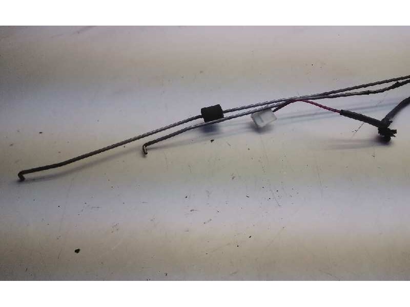 Recambio de cerradura puerta trasera derecha para mazda premacy (cp) active (74kw) referencia OEM IAM CB0372310F  