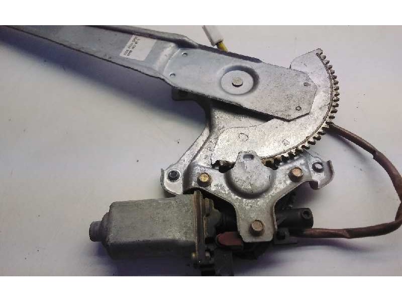 Recambio de elevalunas trasero izquierdo para mazda premacy (cp) active (74kw) referencia OEM IAM 8621003932  