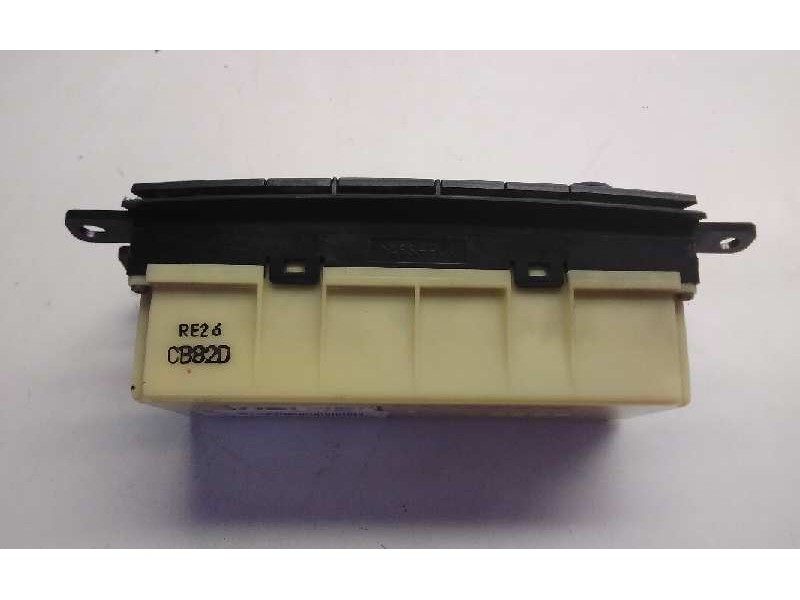 Recambio de mando calefaccion / aire acondicionado para mazda premacy (cp) active (74kw) referencia OEM IAM RE26CB82D  