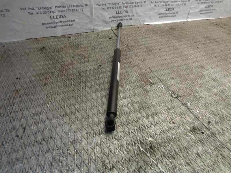 Recambio de amortiguadores maletero / porton para renault twingo (co6) 1.2 (c066/67/68) referencia OEM IAM 7700815135  