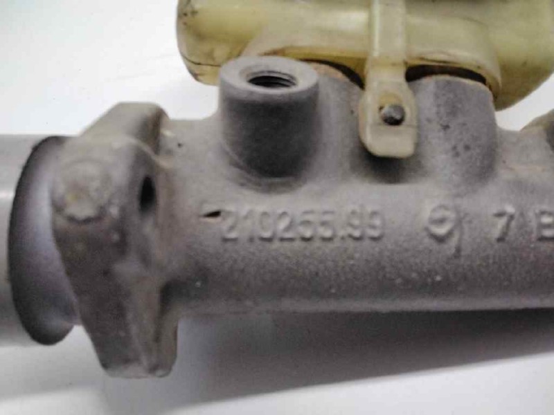 Recambio de bomba freno para seat ibiza (6k) hit referencia OEM IAM 21025599 BENDIX 