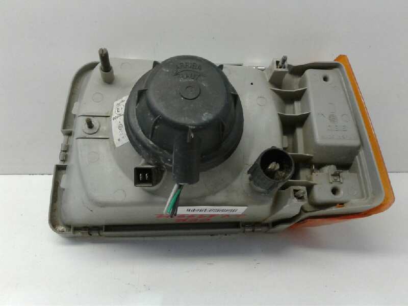 Recambio de faro derecho para seat trans referencia OEM IAM   