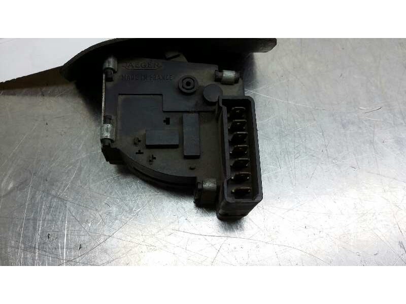 Recambio de mando limpia para peugeot 405 berlina referencia OEM IAM 9753400380  17670
