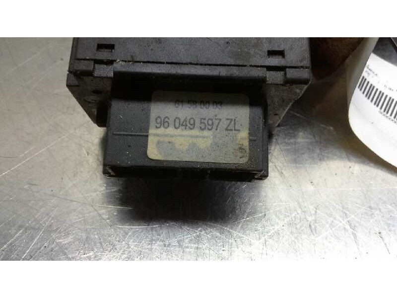 Recambio de mando limpia para citroen zx referencia OEM IAM   17670