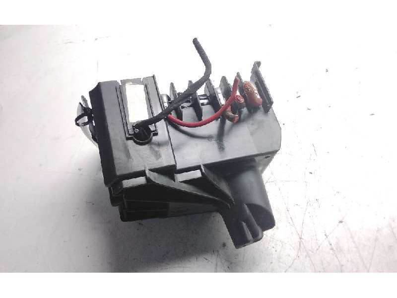 Recambio de caja fusibles para skoda rapid active referencia OEM IAM   