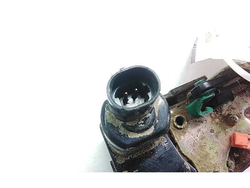Recambio de cerradura puerta delantera izquierda para jeep cherokee (j) 2.5 td referencia OEM IAM 04798915AC  