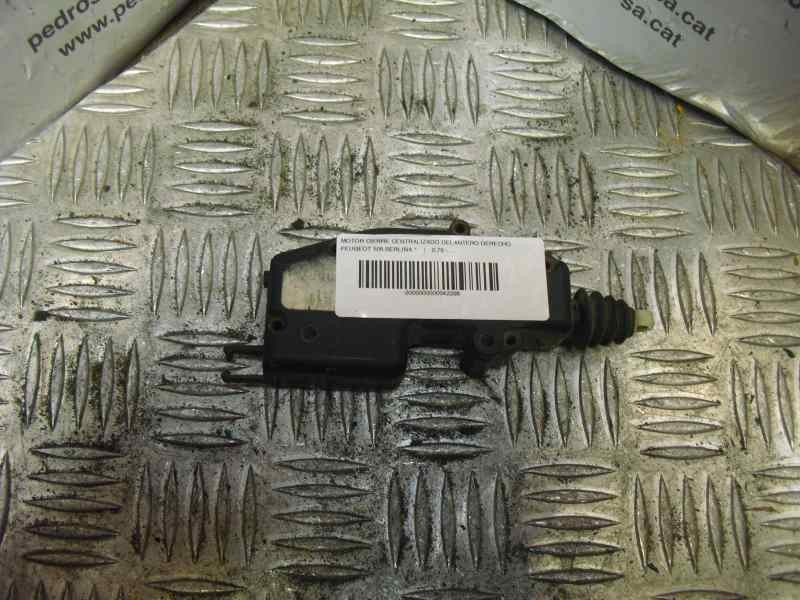 Recambio de motor cierre centralizado delantero derecho para peugeot 505 berlina referencia OEM IAM   17864