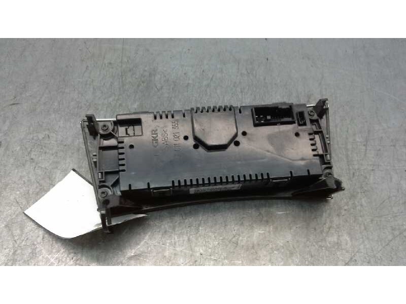 Recambio de pantalla climatizador para mercedes clase c (w203) sportcoupe c 180 compressor (203.746) referencia OEM IAM A2038301
