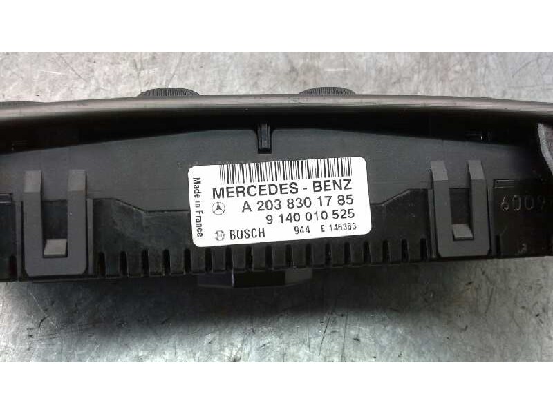 Recambio de pantalla climatizador para mercedes clase c (w203) sportcoupe c 180 compressor (203.746) referencia OEM IAM A2038301