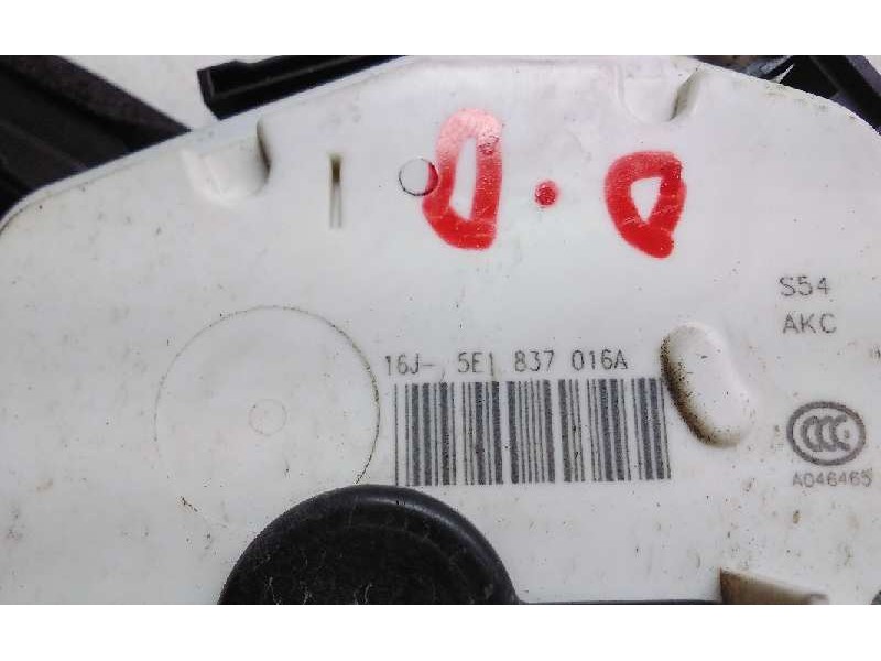 Recambio de cerradura puerta delantera derecha para skoda rapid active referencia OEM IAM 5E1827016A  