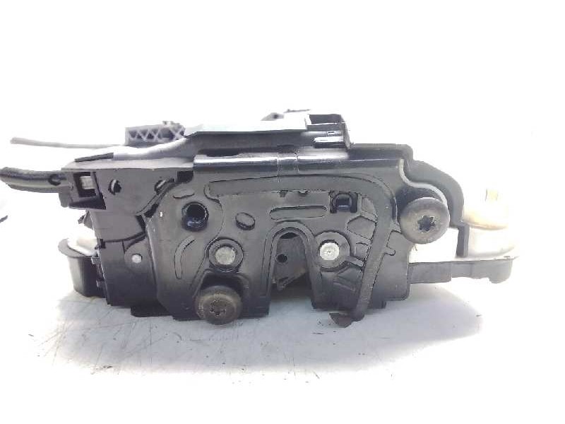 Recambio de cerradura puerta delantera izquierda para skoda rapid active referencia OEM IAM 5E1837015A  