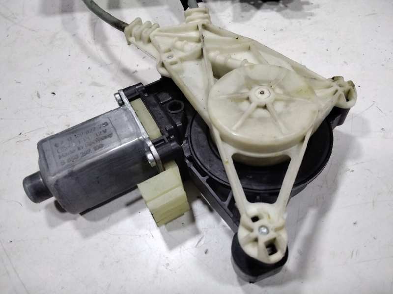 Recambio de elevalunas delantero izquierdo para audi a3 (8v) ambiente referencia OEM IAM Q30822716  