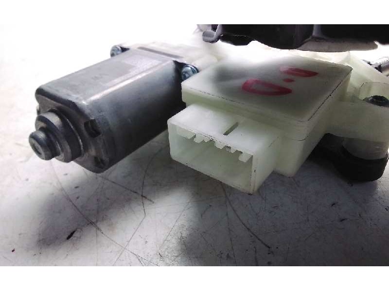 Recambio de elevalunas delantero derecho para skoda rapid active referencia OEM IAM 5JA959812K  