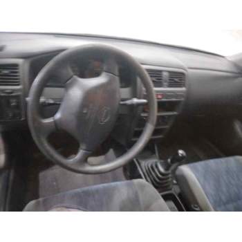nissan almera (n15) del año 2000